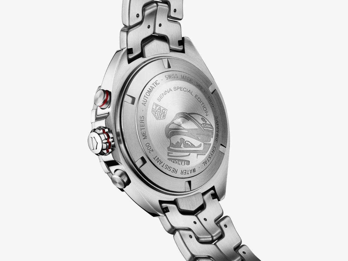 THE ENGRAVED CASEBACK